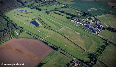 market rasen racecourse photos